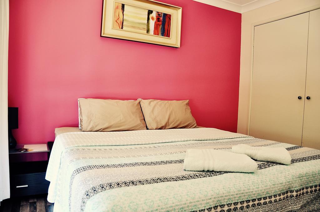 Tl Warmest Homestay Gold Coast Szoba fotó